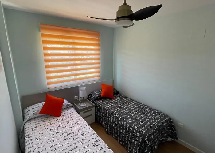 Апартаменты Brisas De Denia, Beach&town